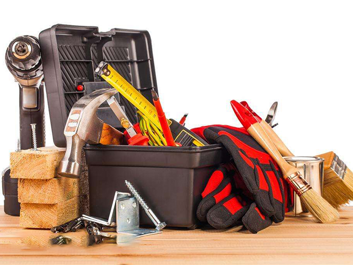 保障三：全天应急维修，终身维修服务。